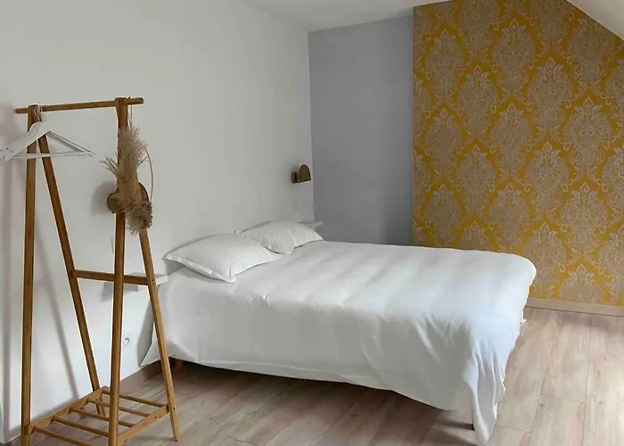 公寓 Au Coin Des Hospices 博讷