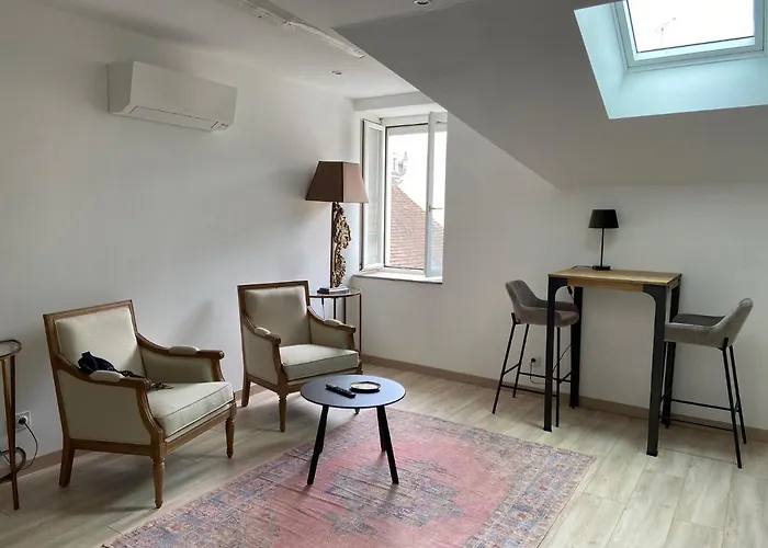 Au Coin Des Hospices Апартаменты